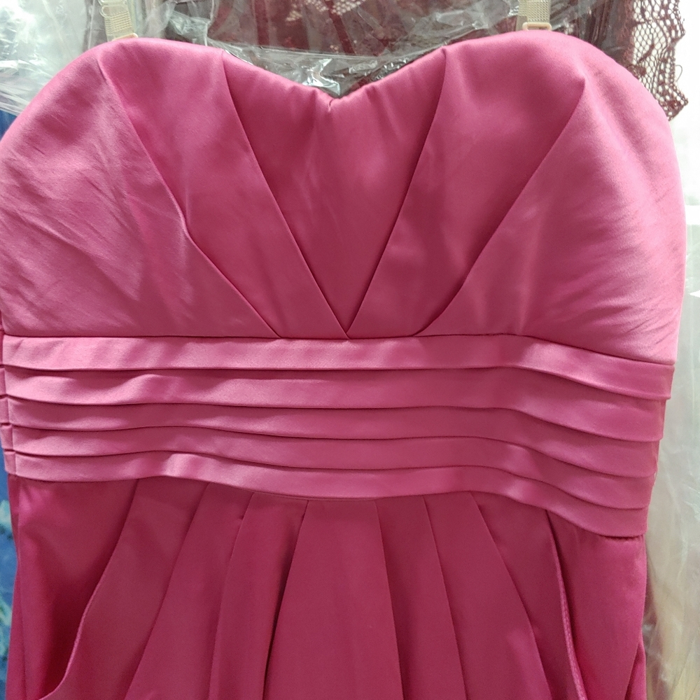 Pink dress with pockets